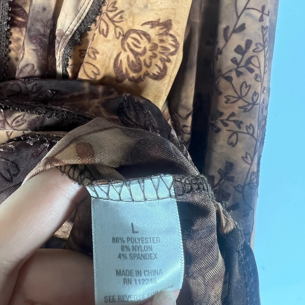 Dressbarn Y2K Tie Dye Brown Velvet Floral Blouse Large - Picture 5 of 7